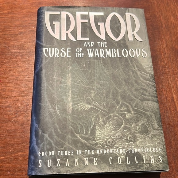 Gregor And The Code Of Law & Gregor And The Curse Of The Warmbloods Books - Picture 2 of 8